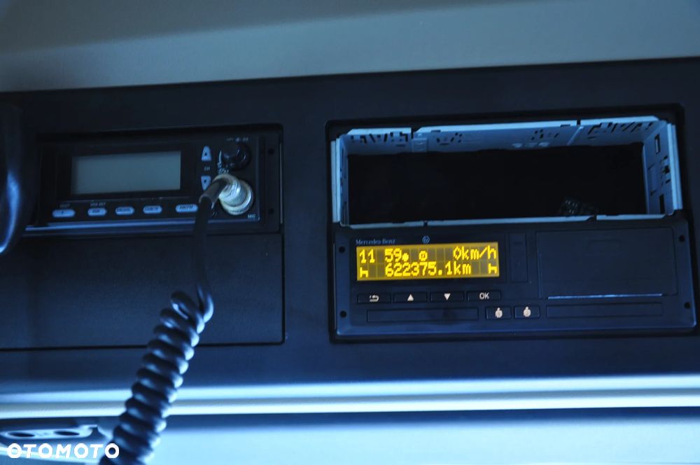 Mercedes-Benz Actros bez retardera - 11