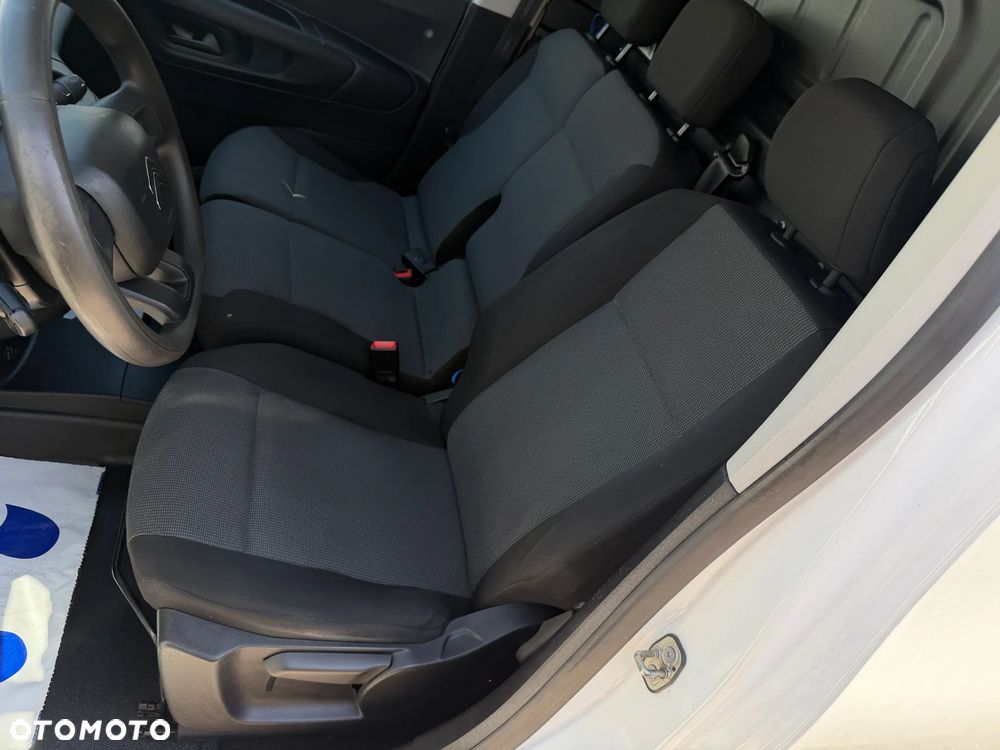Citroën BERLINGO - 9