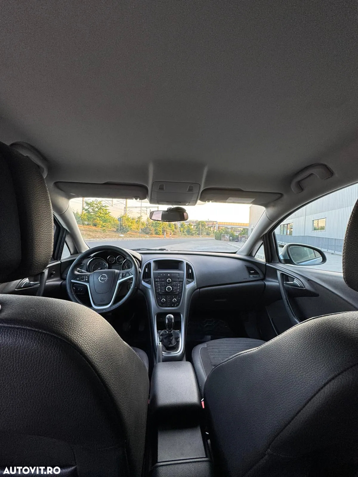 Opel Astra 1.6 TWINPORT ECOTEC Active - 9