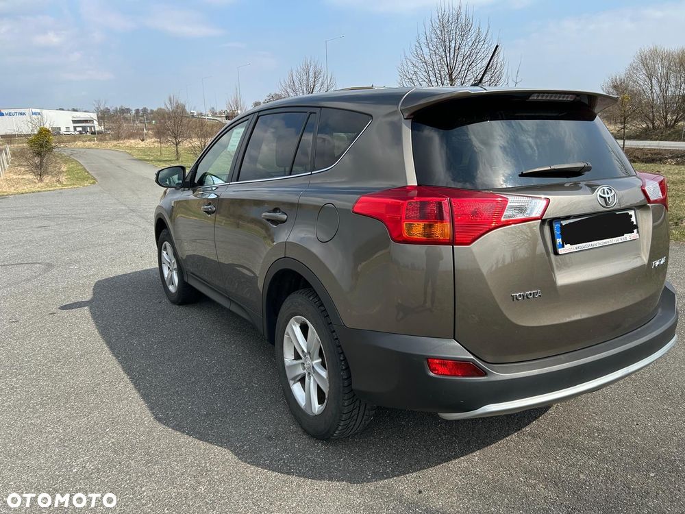 Toyota RAV4 2.0 D-4D Premium - 2