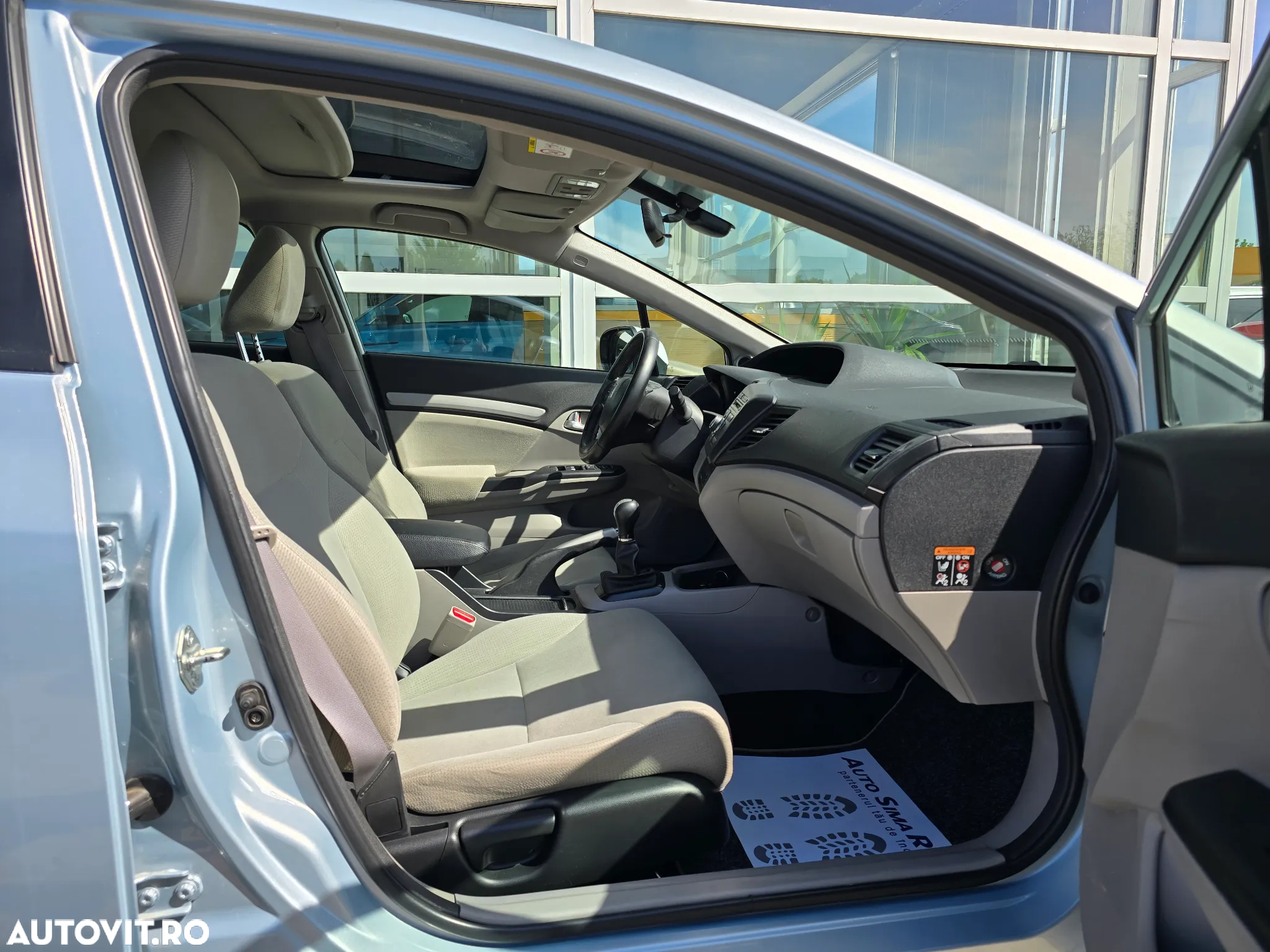 Honda Civic 1.8 i-VTEC MT Executive - 10