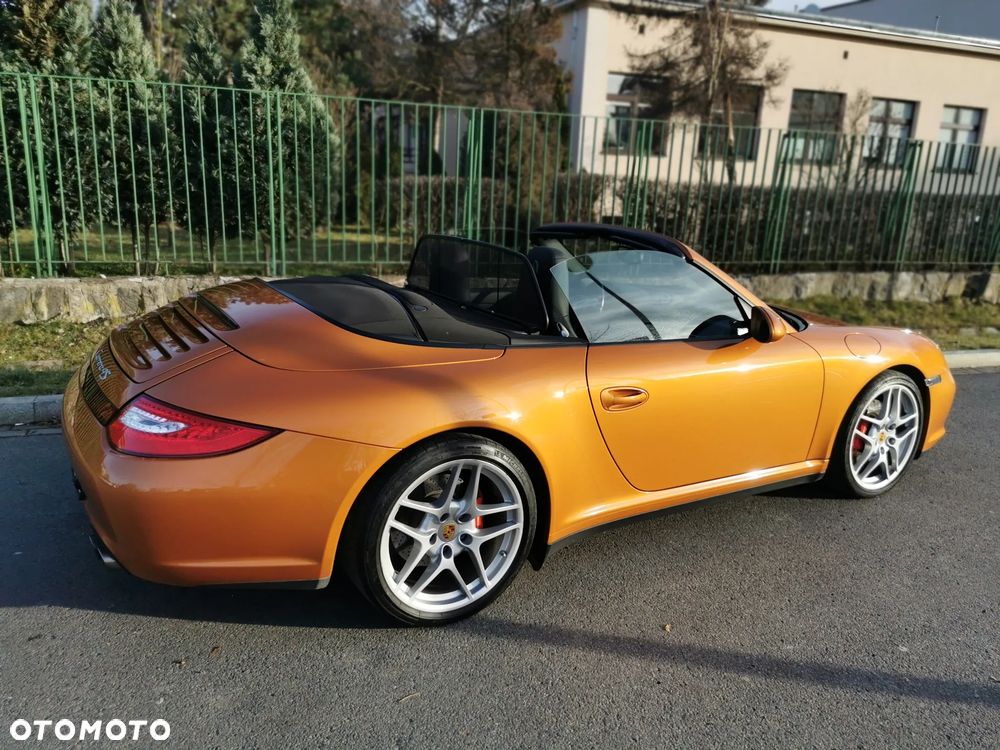 Porsche 911 - 9