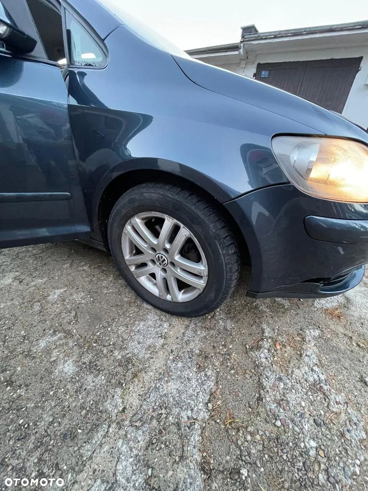 Volkswagen Golf - 24