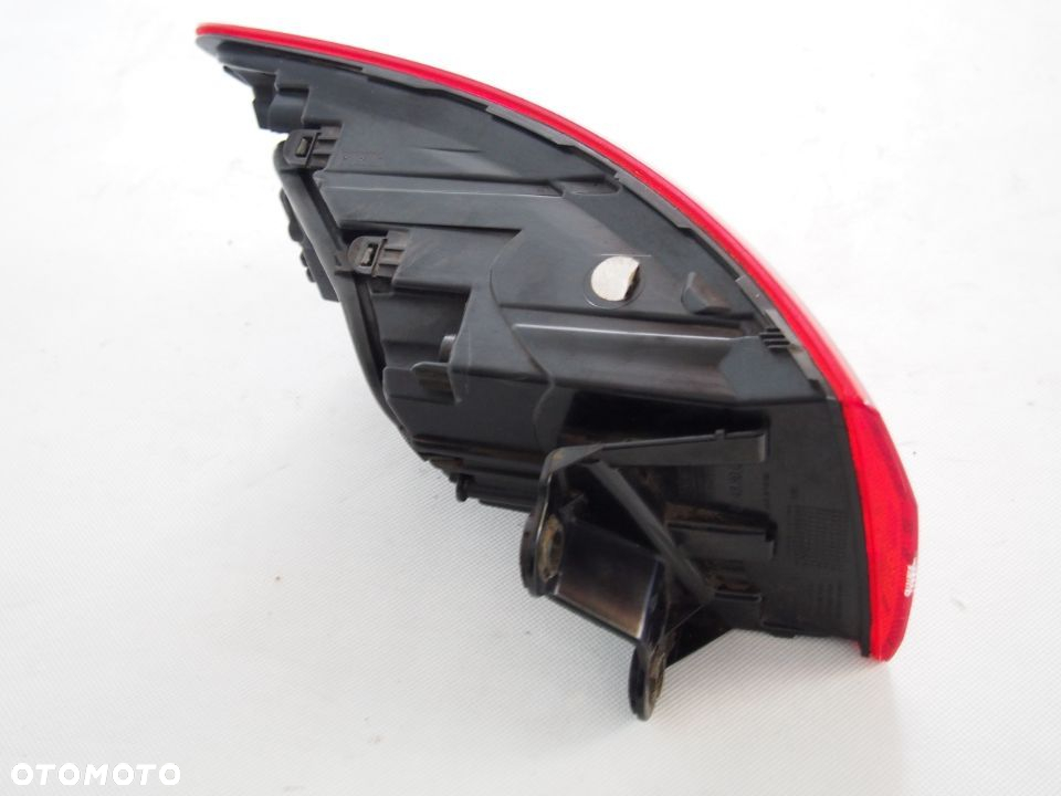Image Audi A4 zadní pravé zadní světlo 15r Combi A 4 - 8W9945070