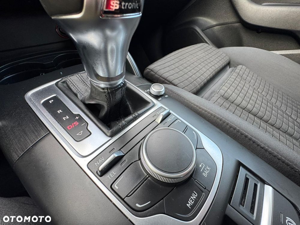 Audi A3 Sportback 1.4 TFSI S tronic Ambition - 34