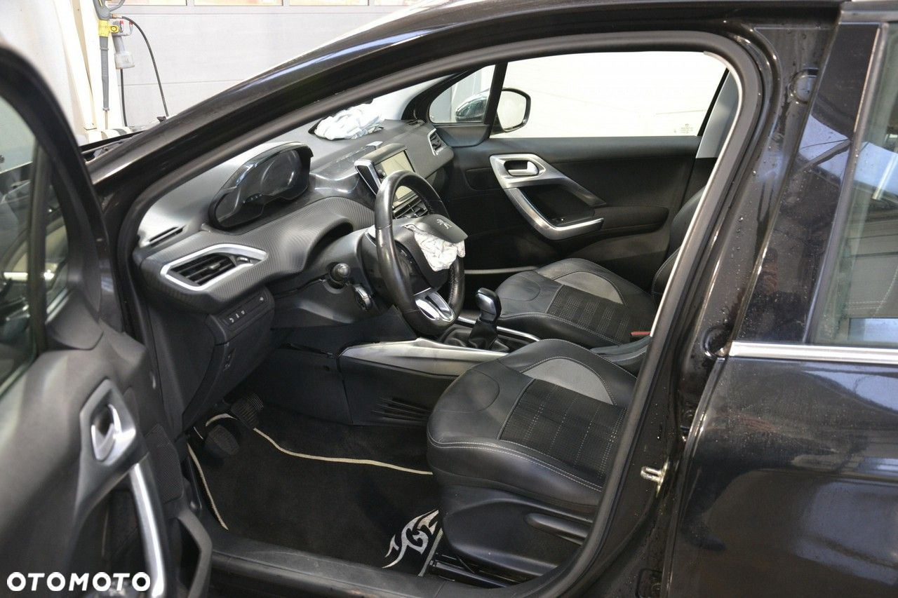 Peugeot 2008 - 17