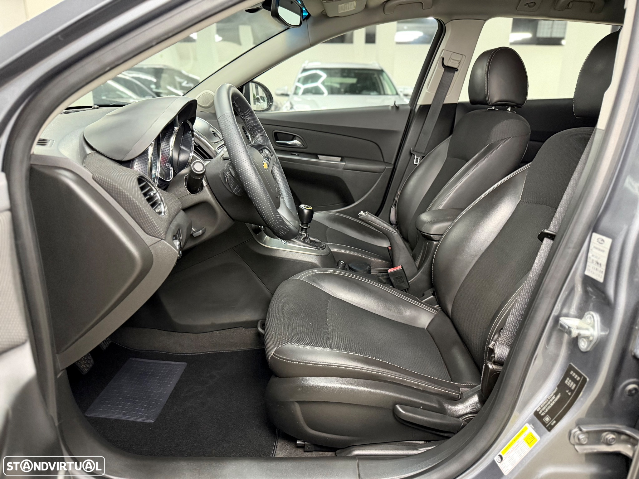 Chevrolet Cruze SW 1.7 VCDi LTZ - 14