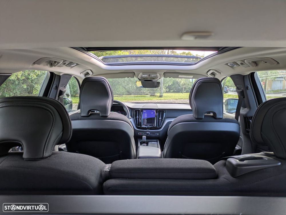 Volvo XC 60 2.0 T6 PHEV Inscription AWD - 35