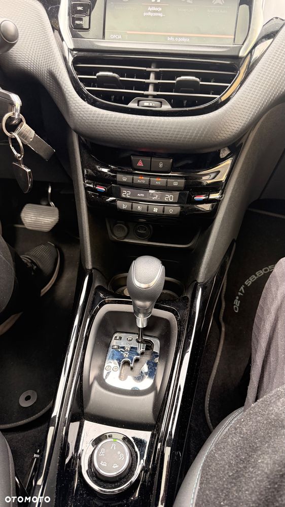 Peugeot 2008 1.2 Pure Tech Crossway S&S EAT6 - 9