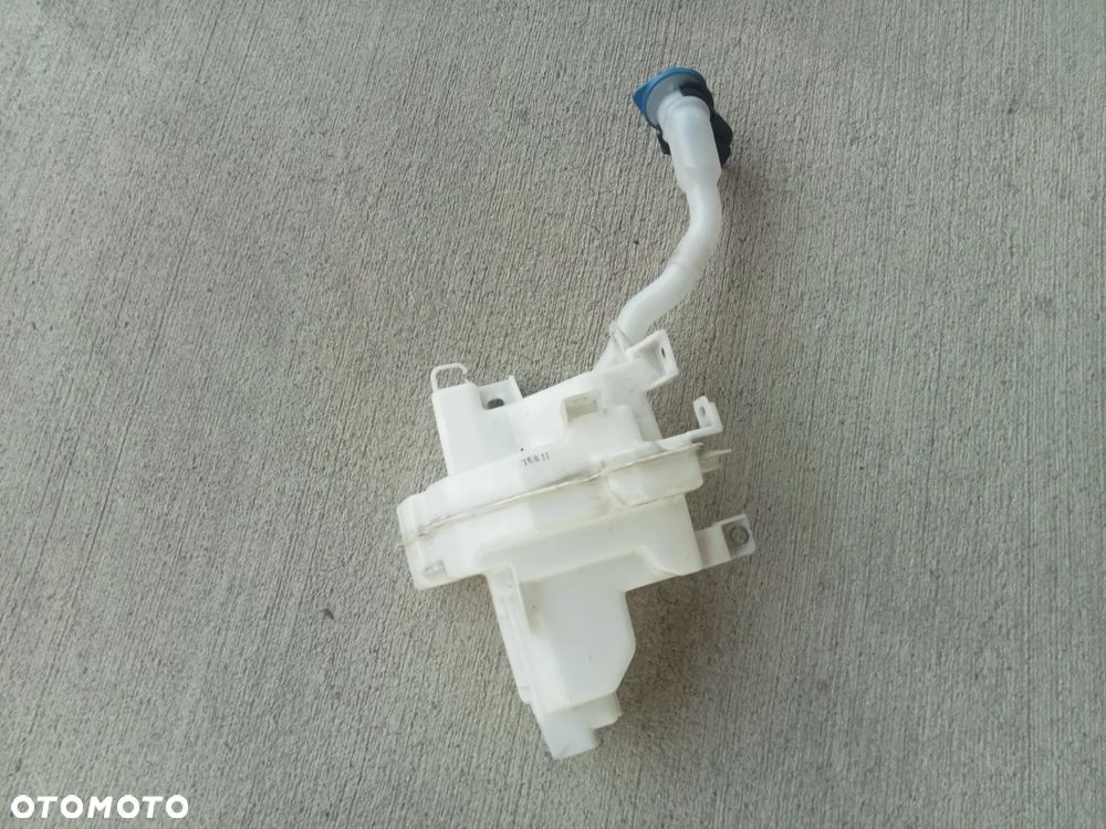 Grill Mazda CX3 Mazda 2 2015 - części - 12