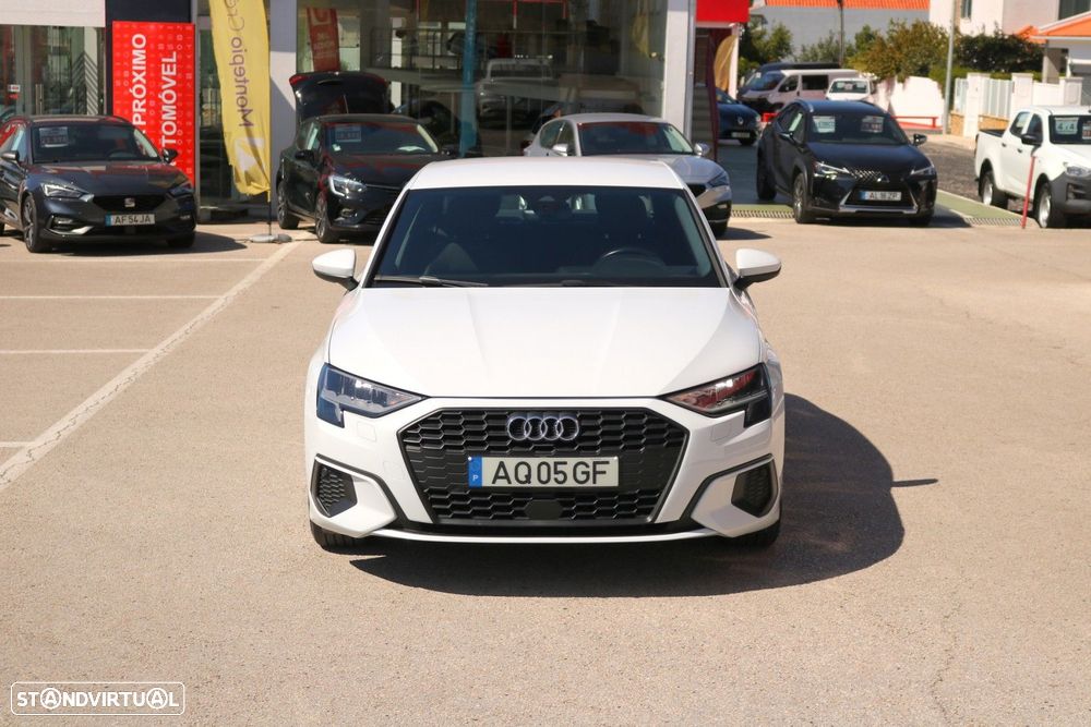 Audi A3 Limousine 30 TFSI Advanced - 4