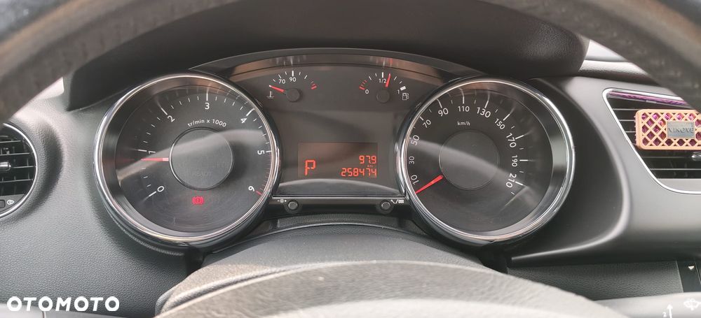 Peugeot 3008 - 10