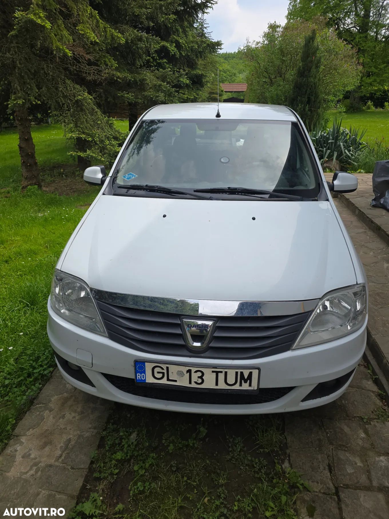 Dacia Logan 1.6 MPI Preference - 1