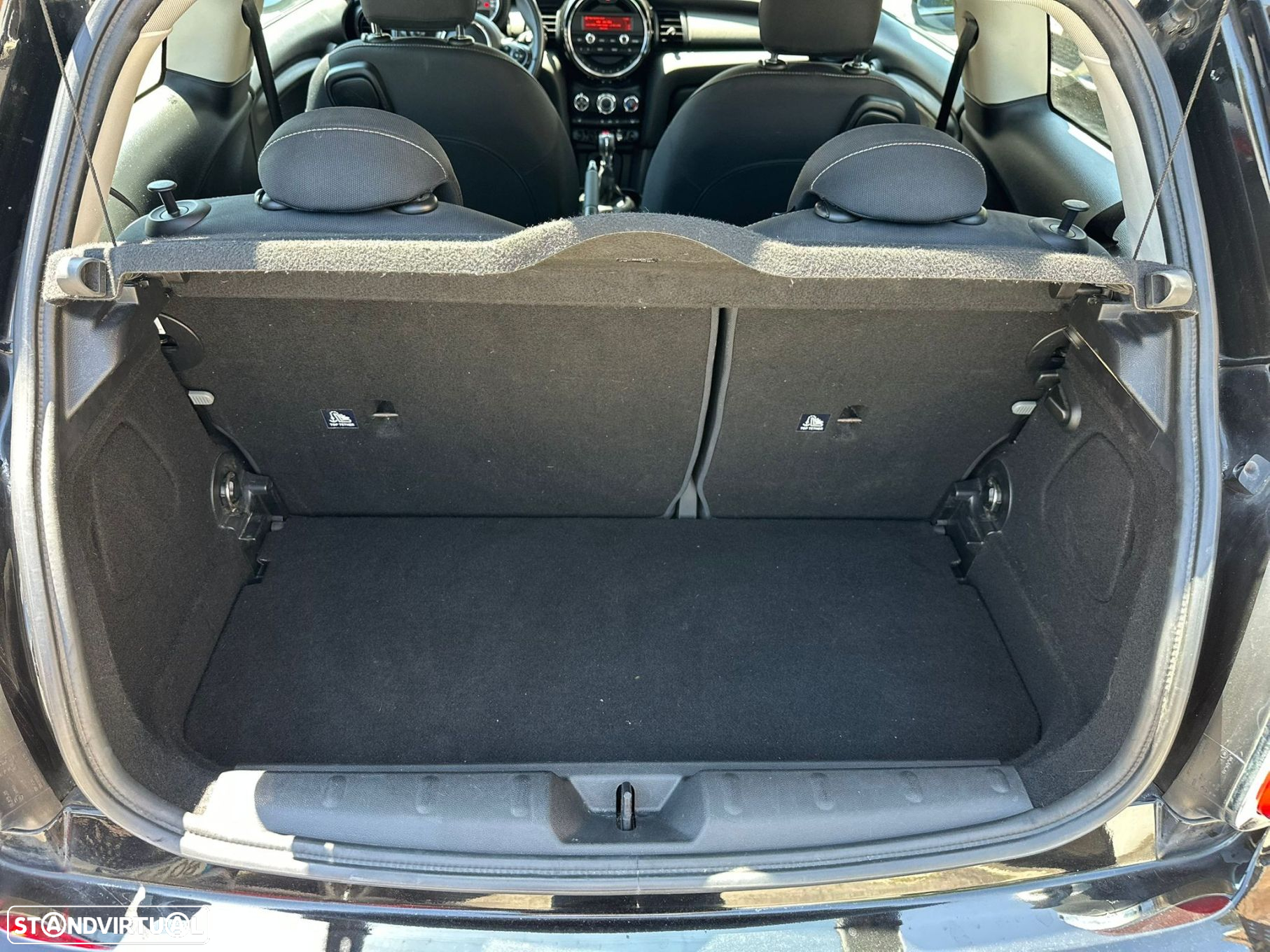 MINI 3 Portas One - 8
