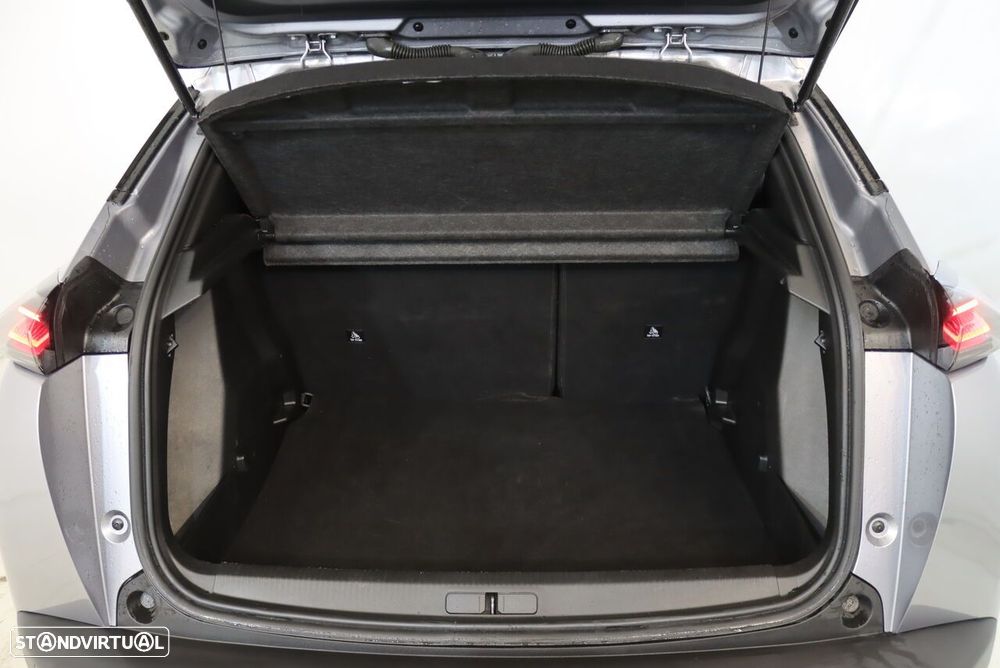 Peugeot 2008 PureTech 100 Allure - 37