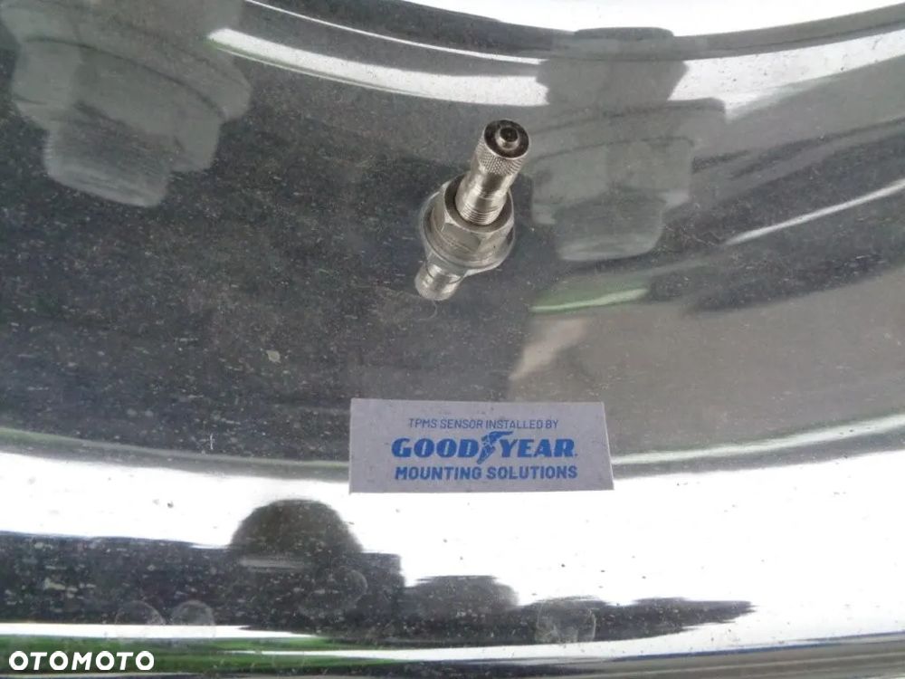 Lag - cysterna ADR / 30.000 L / DOSTĘPNE RÓWNIEŻ 34.000 L - 22