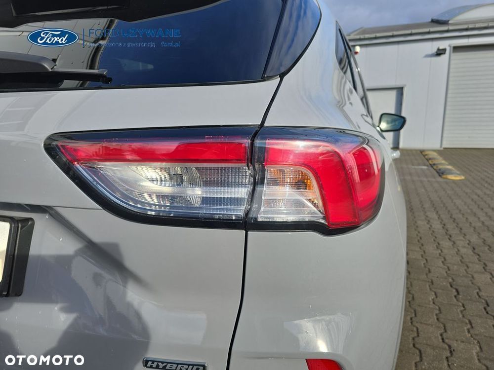 Ford Kuga - 12