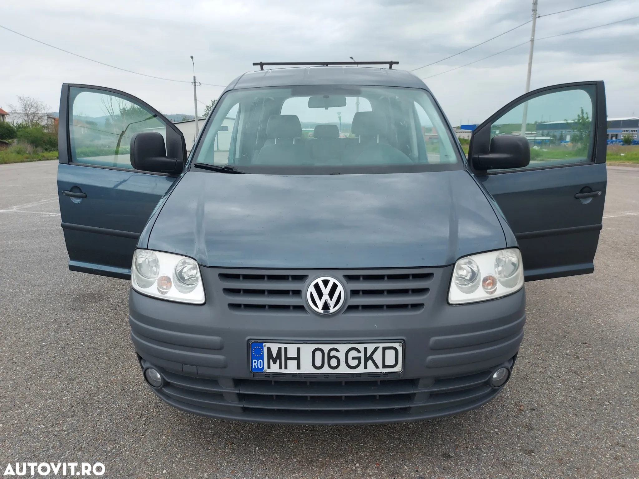 Volkswagen Caddy - 3