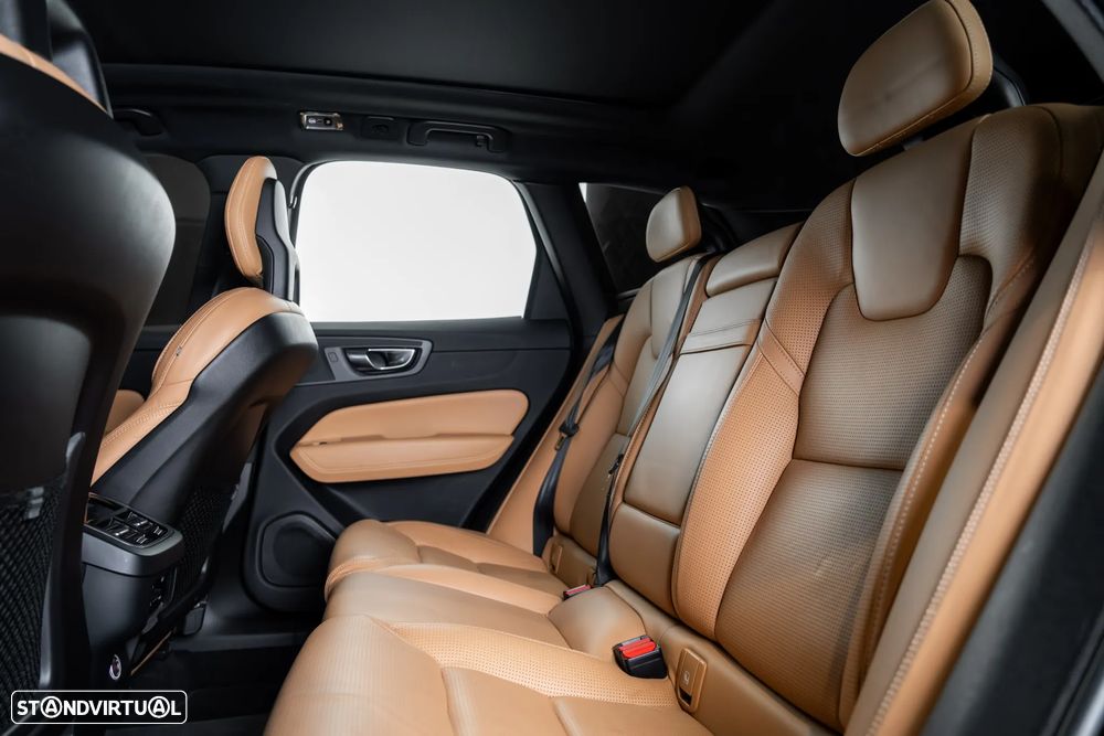 Volvo XC 40 2.0 D4 Inscription AWD - 30