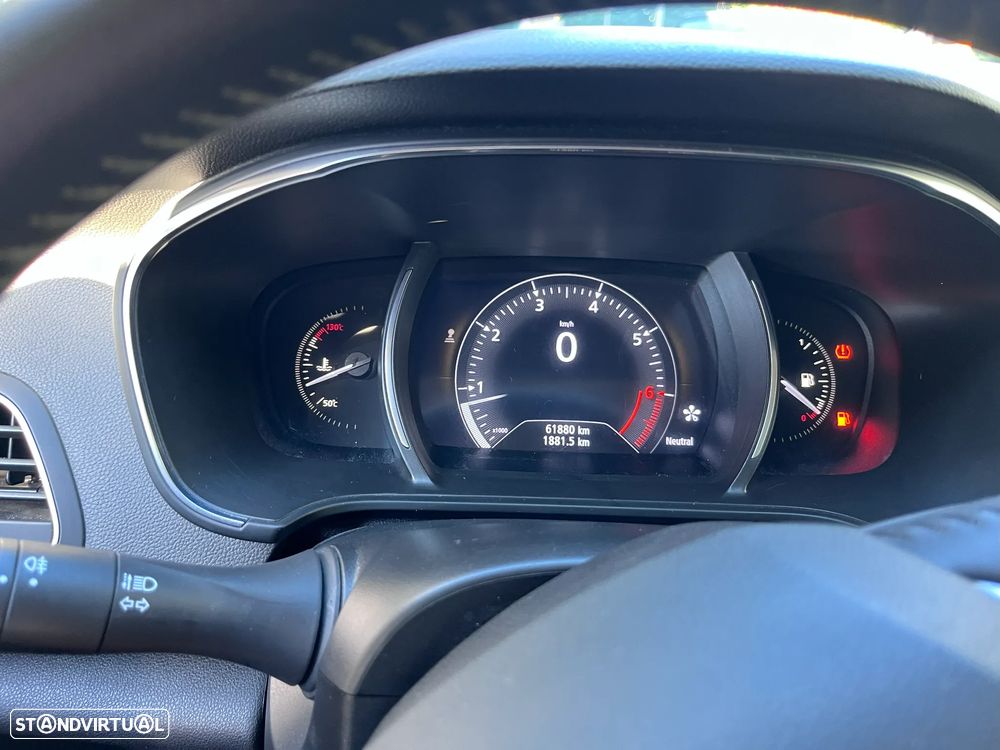 Renault Mégane Sport Tourer 1.2 TCE GT Line - 6