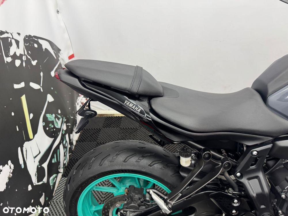 Yamaha MT - 28
