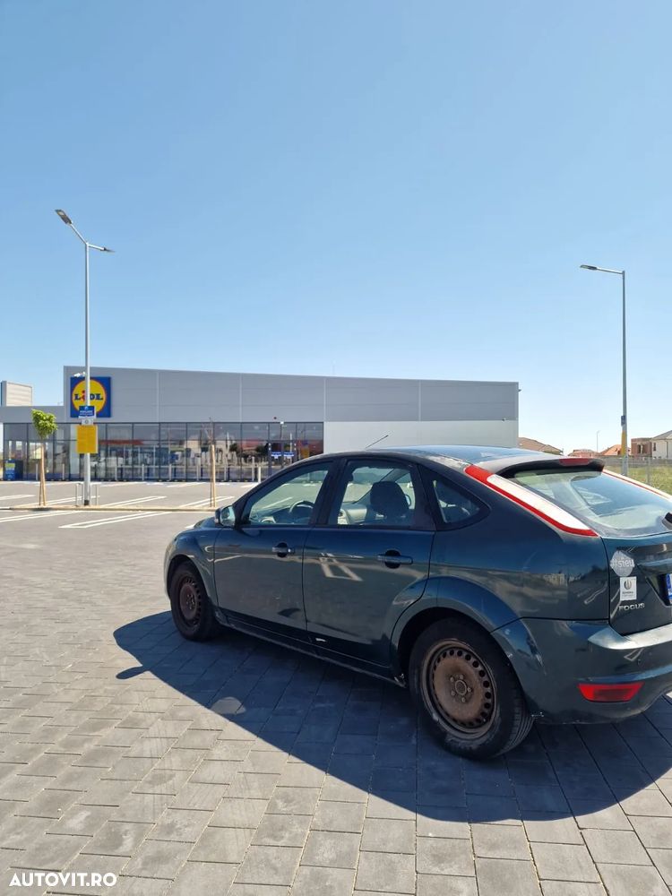 Ford Focus - 6