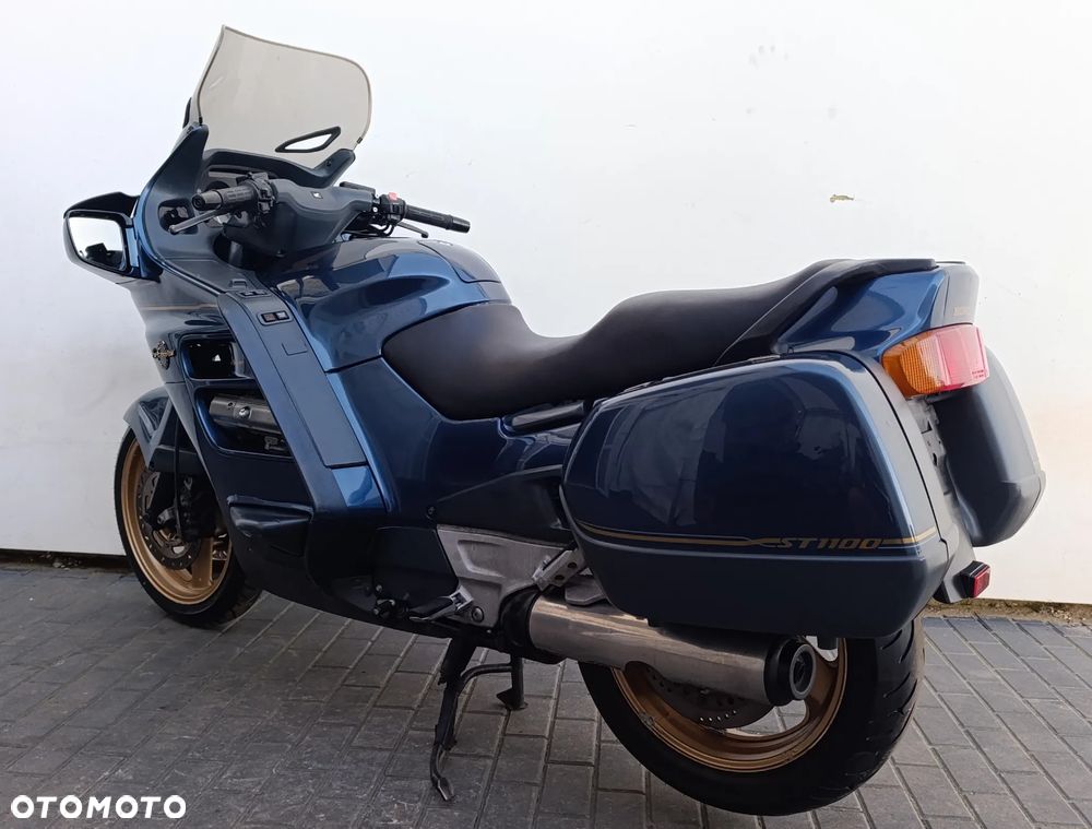 Honda ST - 5