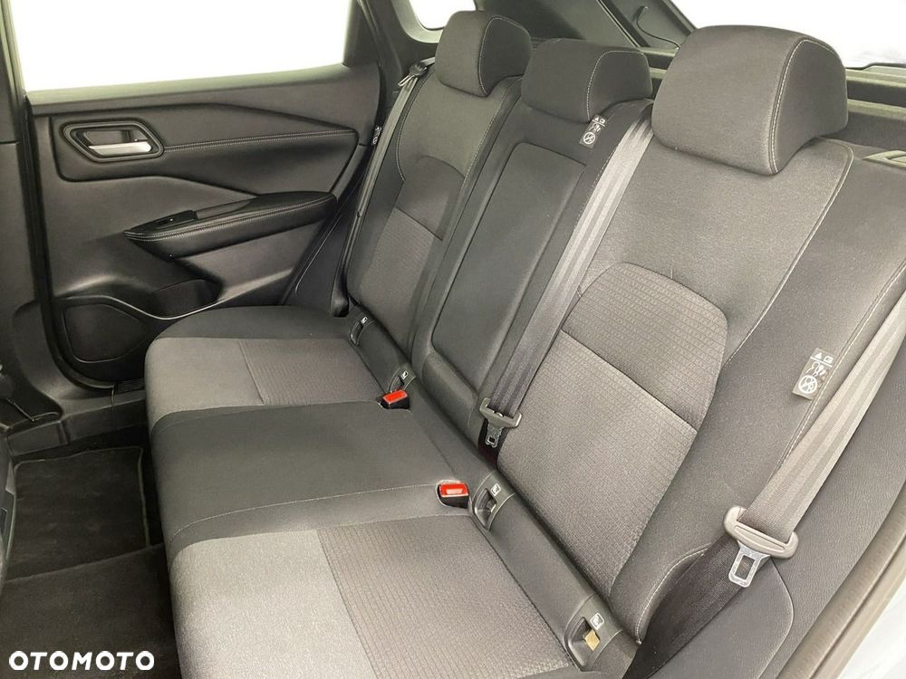 Nissan Qashqai - 12