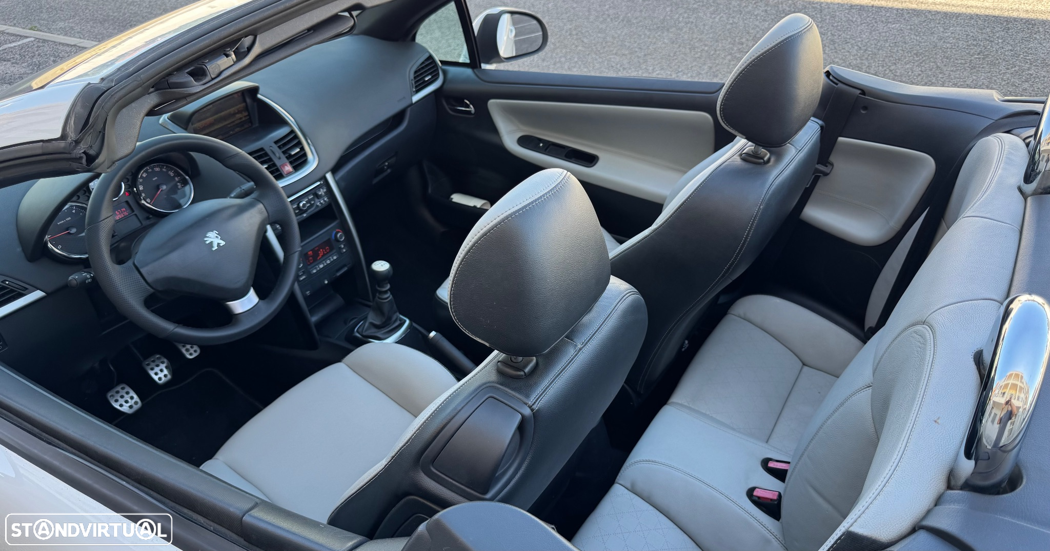 Peugeot 207 CC 1.6 HDi Roland Garros - 41