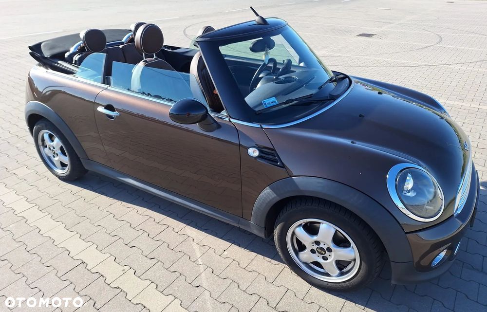 MINI Cooper Standard - 1