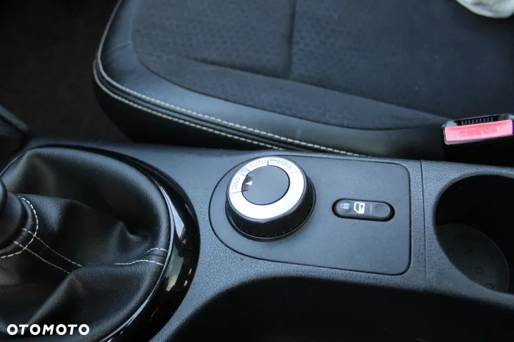 Nissan Qashqai 1.6 dCi ALL-MODE 4x4i TEKNA+ - 13