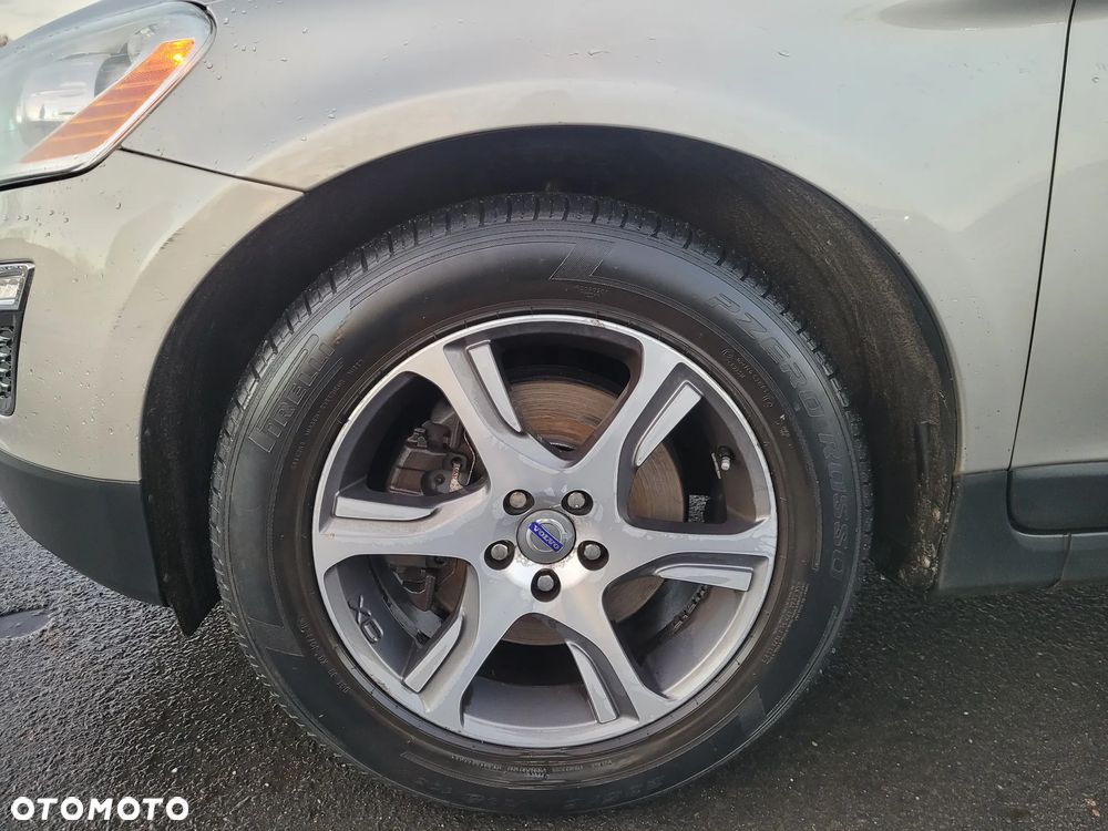 Volvo XC 60 D5 AWD Summum - 16