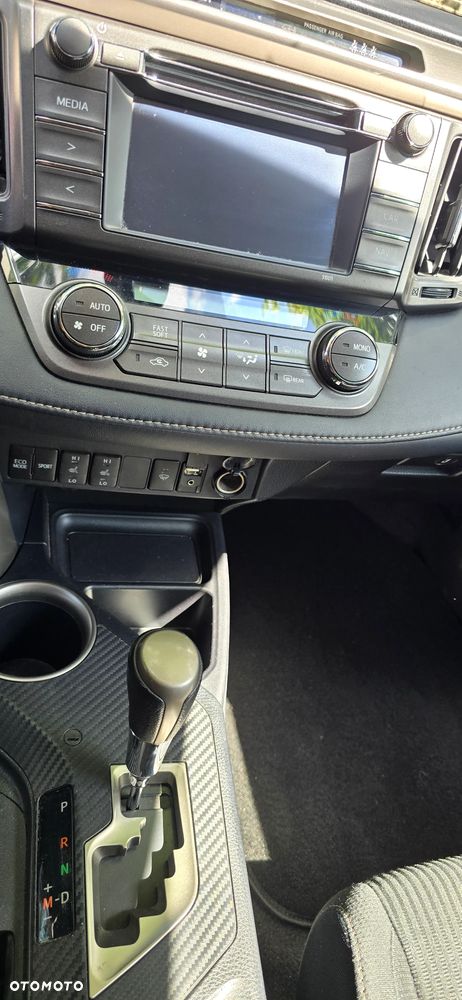 Toyota RAV4 2.0 Premium 4x4 MS - 9