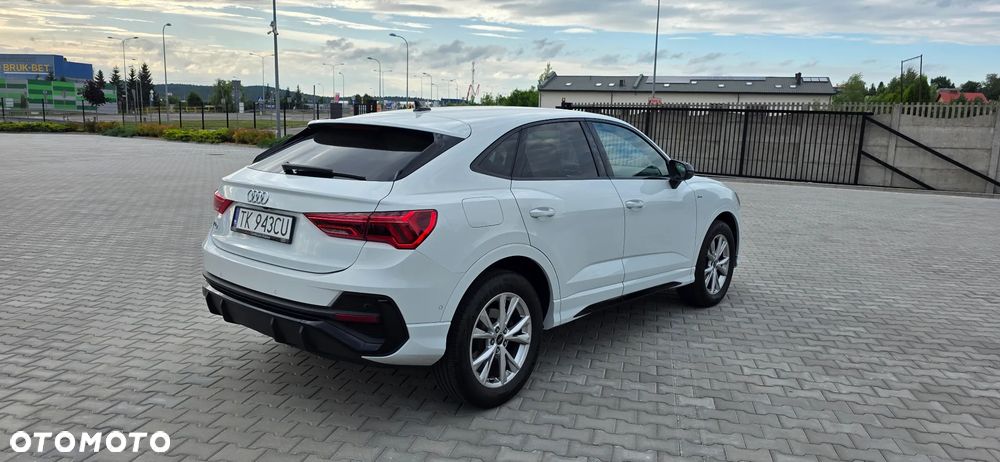 Audi Q3 Sportback 35 TFSI mHEV S-Line S tronic - 4
