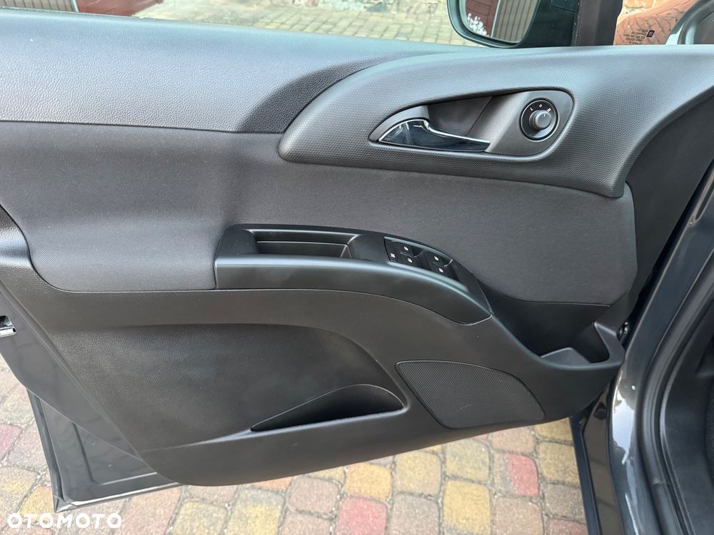 Opel Meriva 1.4 T Cosmo - 22