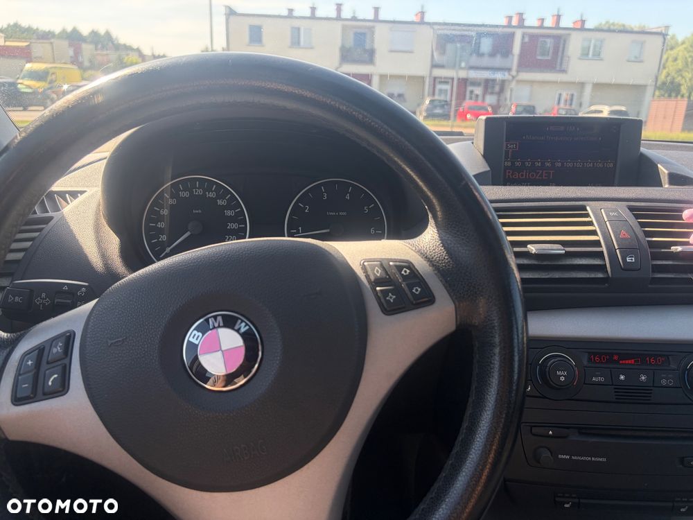BMW Seria 1 - 18