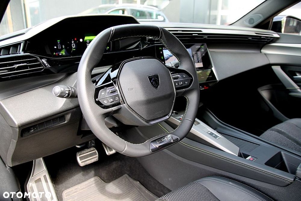 Peugeot 308 - 23