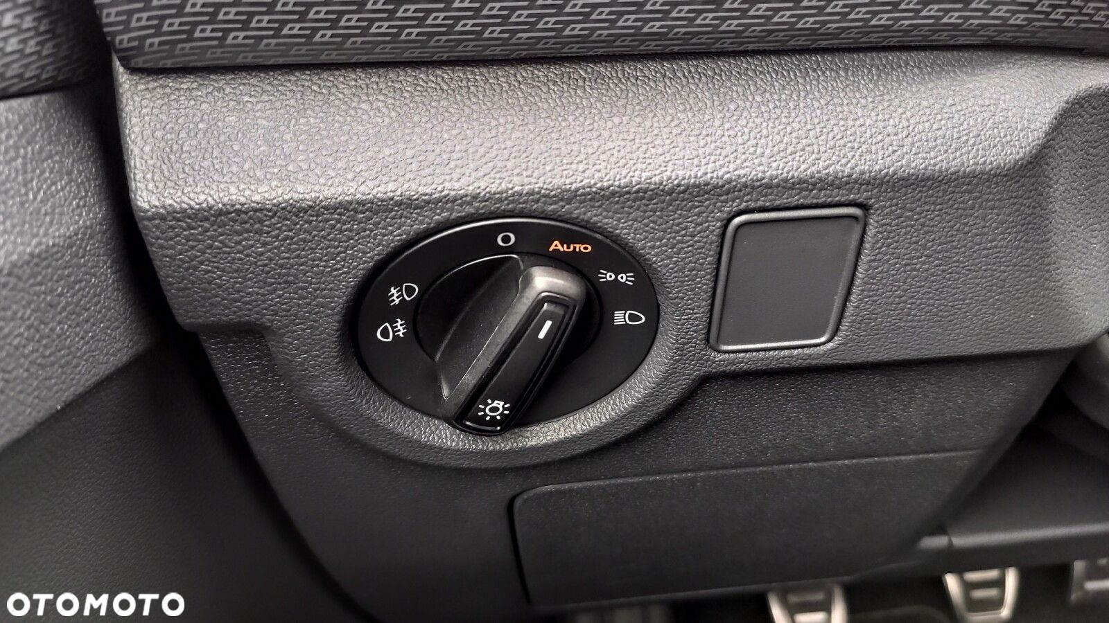 Volkswagen T-Cross - 35