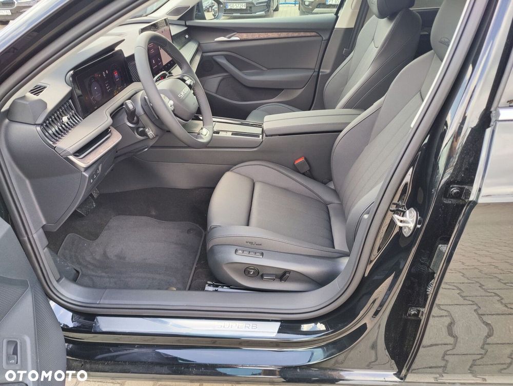 Skoda Superb 2.0 TSI 4x4 L&K DSG - 11
