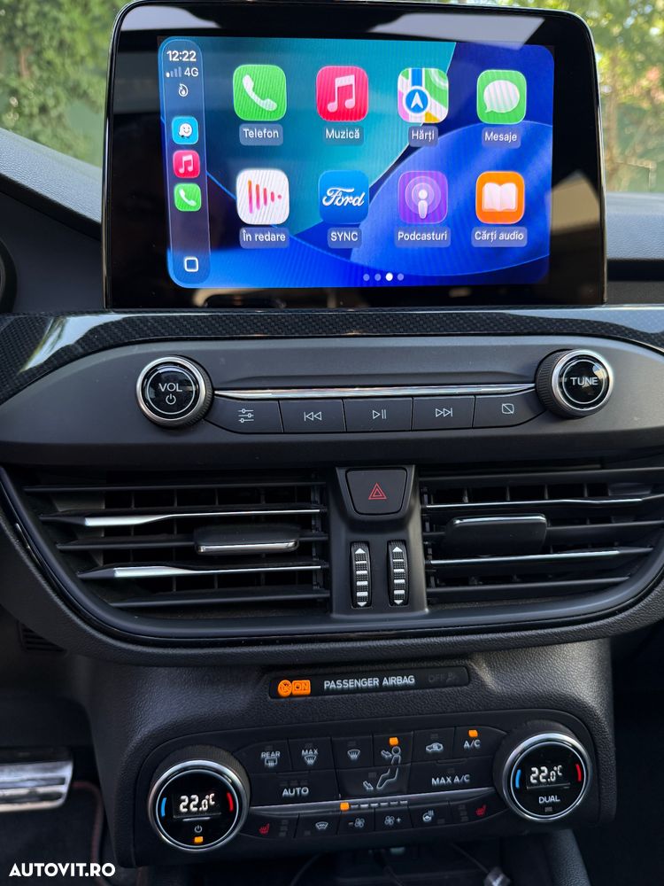 FORD Focus 2021 — imagine 20