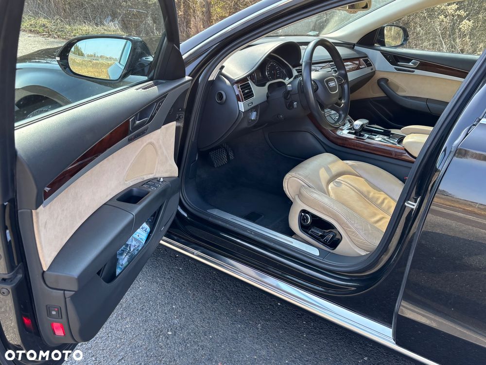 Audi A8 3.0 TDI DPF clean quattro tiptronic - 16
