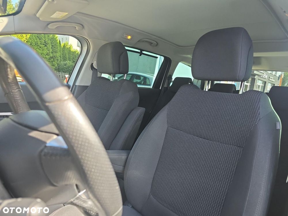 Peugeot 5008 1.6 HDi Active - 10