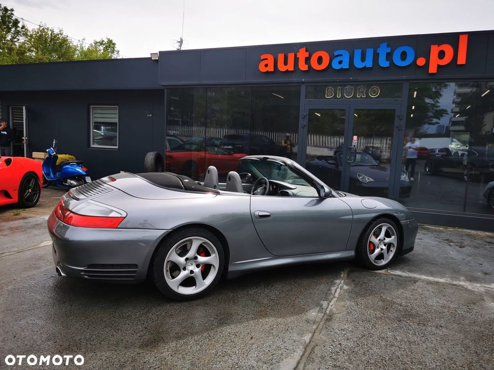 Porsche 911 Carrera 4 S Tiptronic - 15
