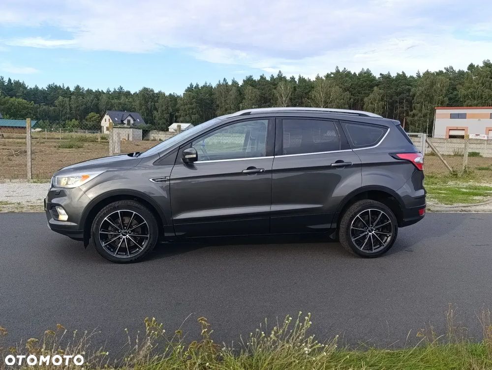 Ford Kuga 1.5 TDCi 2x4 Cool & Connect - 12