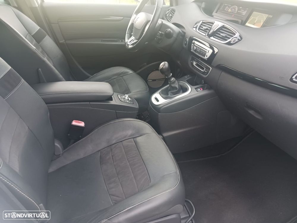 Renault Grand Scénic 1.5 dCi Bose Edition SS - 43