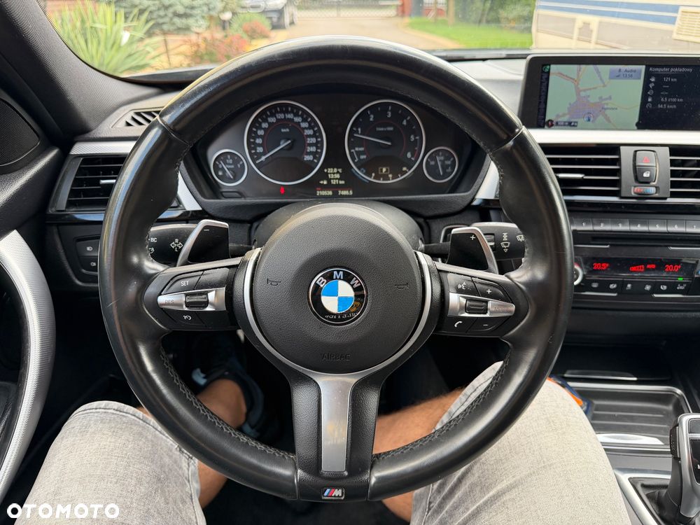 BMW Seria 3 - 32