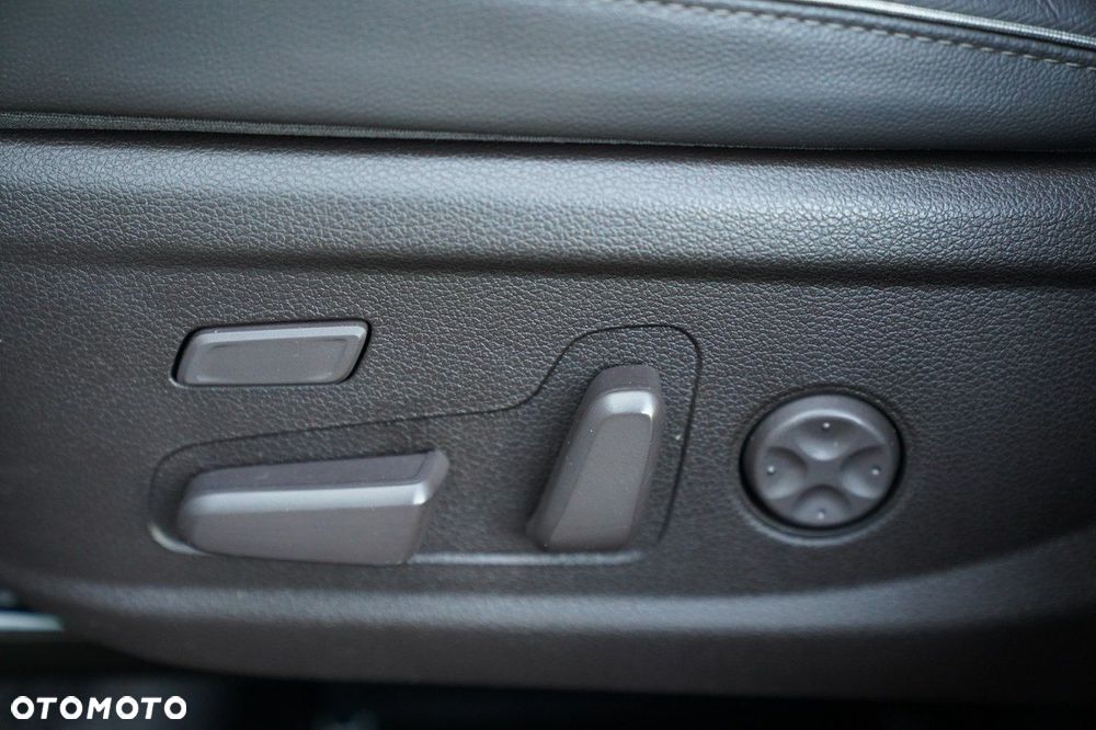 Hyundai Santa Fe - 18