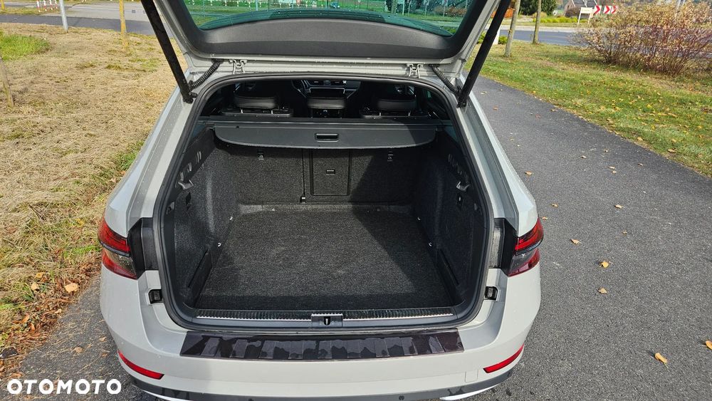 Skoda Superb 2.0 TDI SCR Sportline DSG - 6