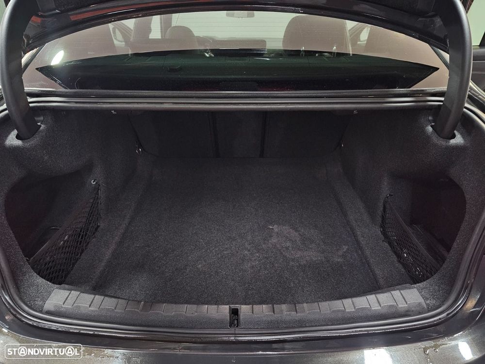 BMW 320 d Pack M Auto - 22