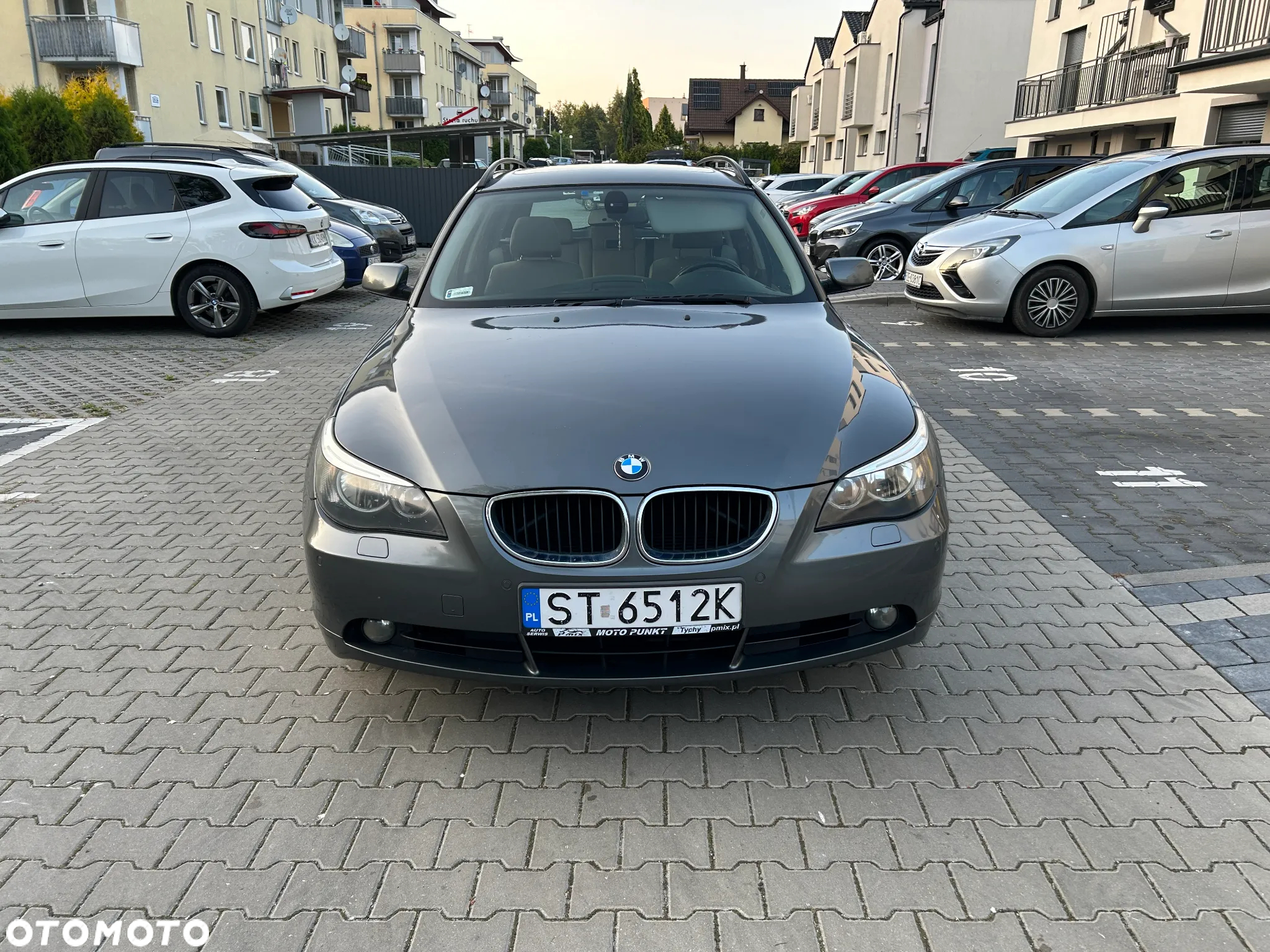 BMW Seria 5 520d Touring Edition Fleet - 2